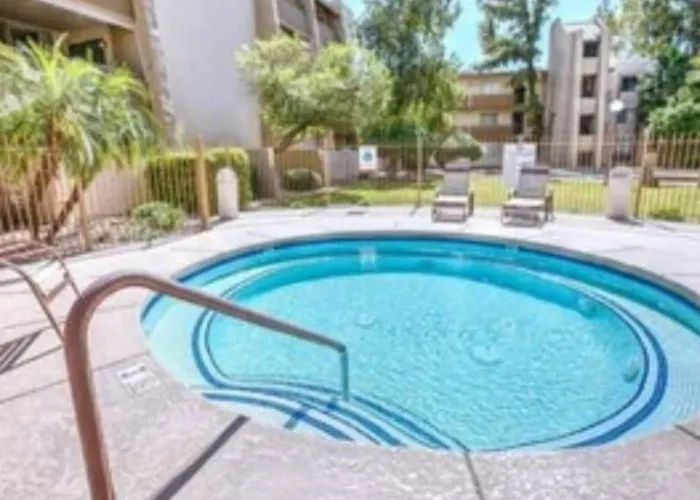 Beautiful 2-bdrm 2-bath In Old Town * Scottsdale